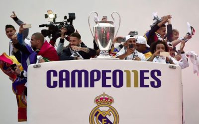 El Real Madrid festeja este domingo la Champions conseguida en Cardiff frente a la Juventus.